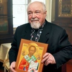 Николай Иванов
