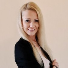 Kristīne Neikšina