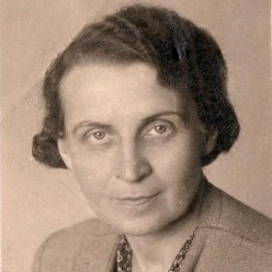 Нина Страдиня Нина Страдиня