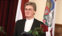Aleksandrs Kolbins Triju Zvaigžņu ordeņa svinīgajā pasniegšanas ceremonijā