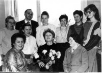 Gaļina Teliševa kopā ar kolēģiem 