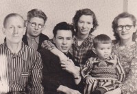 Ģimenes foto 1950. gadu vidus