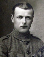 Владимир Янсон во время службы в Латвийской армии