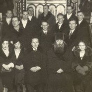 Fr. Alexy Toropogritsky with the choir of the Riga All Saints Church