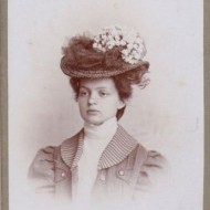 Jeļizaveta Daņilova (Šenkoloviča). 20. gadsimta sākums