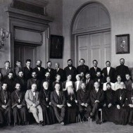 Слушатели и преподаватели курсов латышского языка