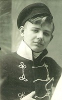 Vasilijs Savčenko Antona Čehova vodeviļā «Lācis»