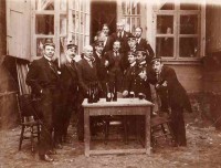 Arkti atzīmē Lieldienas, 1914. gads